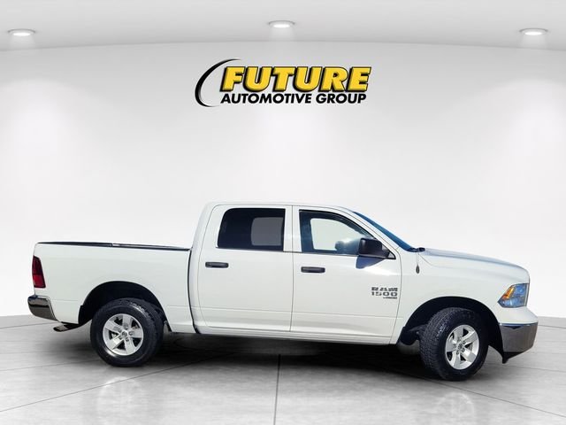Used 2022 White Ram SLT image 3