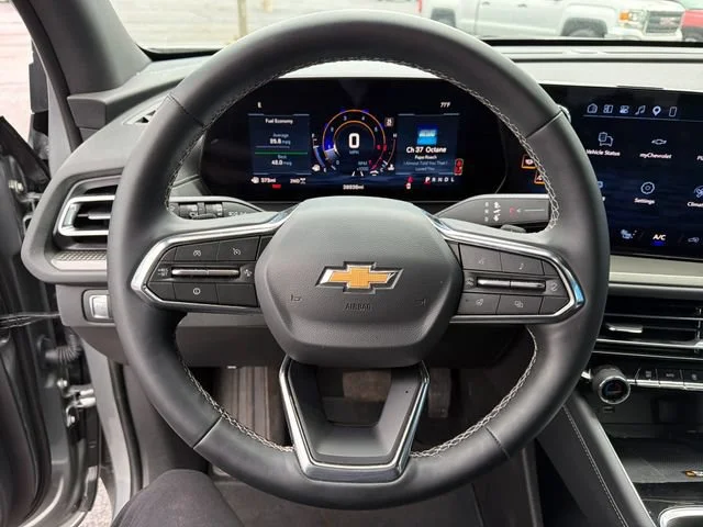 Used 2026 Sterling Gray Metallic Chevrolet LT image 21