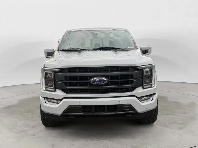 Used 2023 Gray Ford Lariat image 3