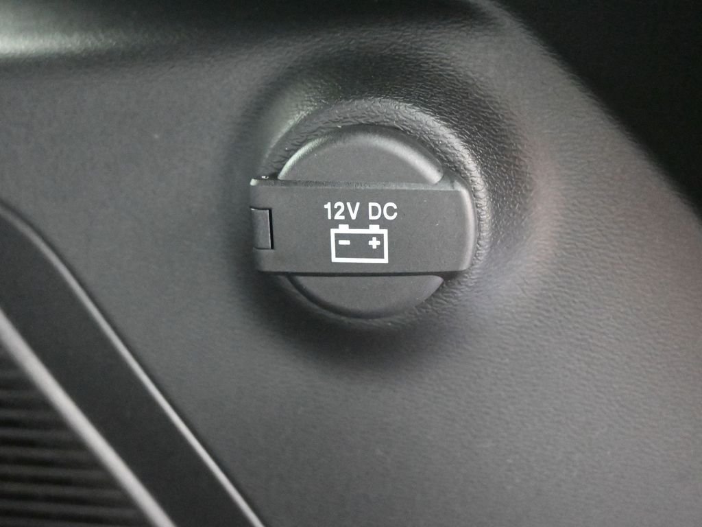 New 2026 Diamond Black Crystal Pearlcoat Jeep Limited image 14