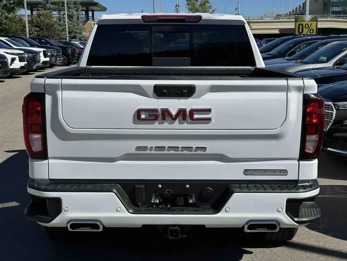 New 2026 Summit White GMC Elevation image 5
