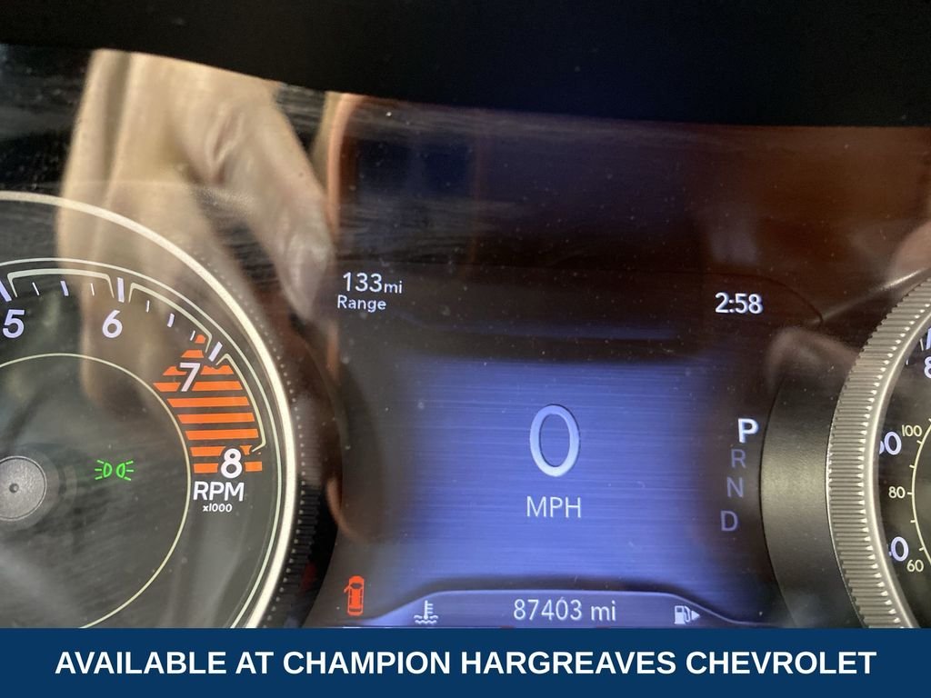 Used 2021 Diamond Black Jeep Trailhawk image 14