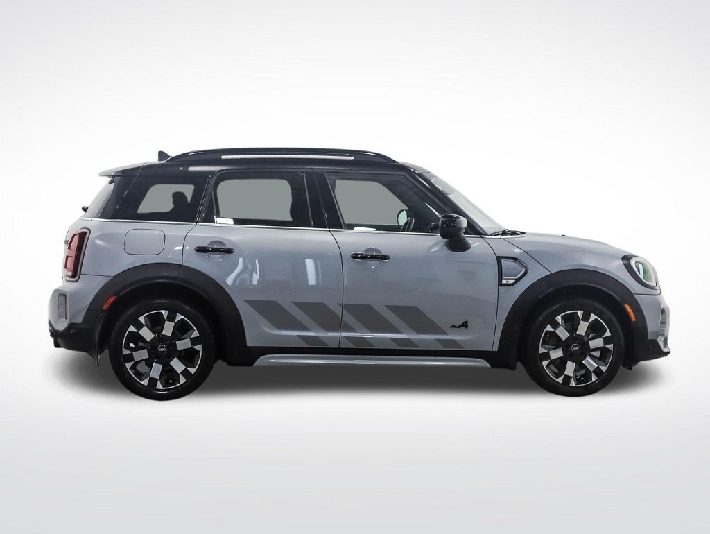 Used 2024 Grey MINI Iconic image 6
