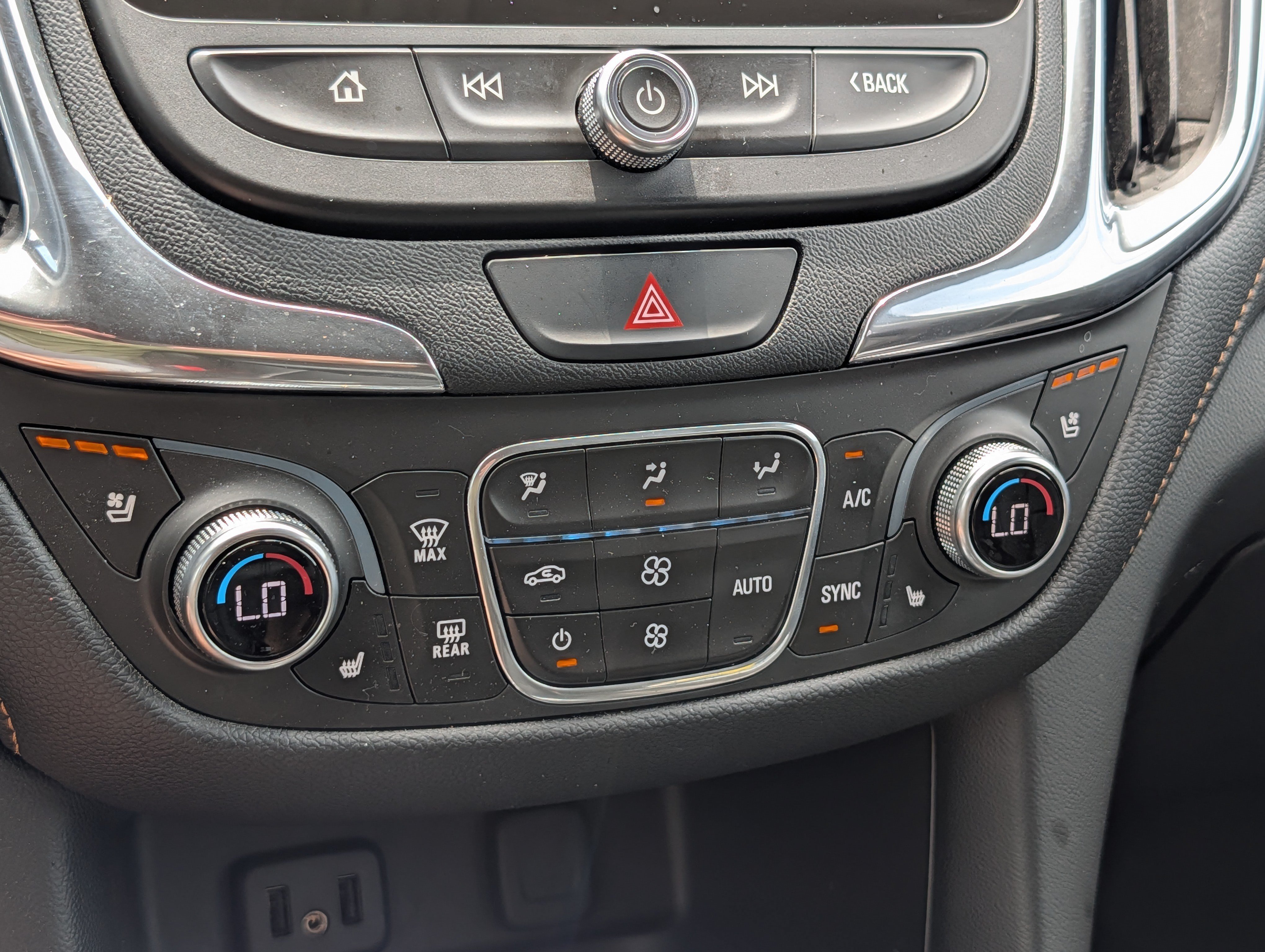 Used 2018 Cajun Red Tintcoat Chevrolet Premier image 23