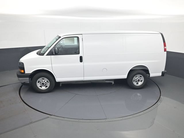 2026 GMC Savana Cargo Work Van - Photo 22