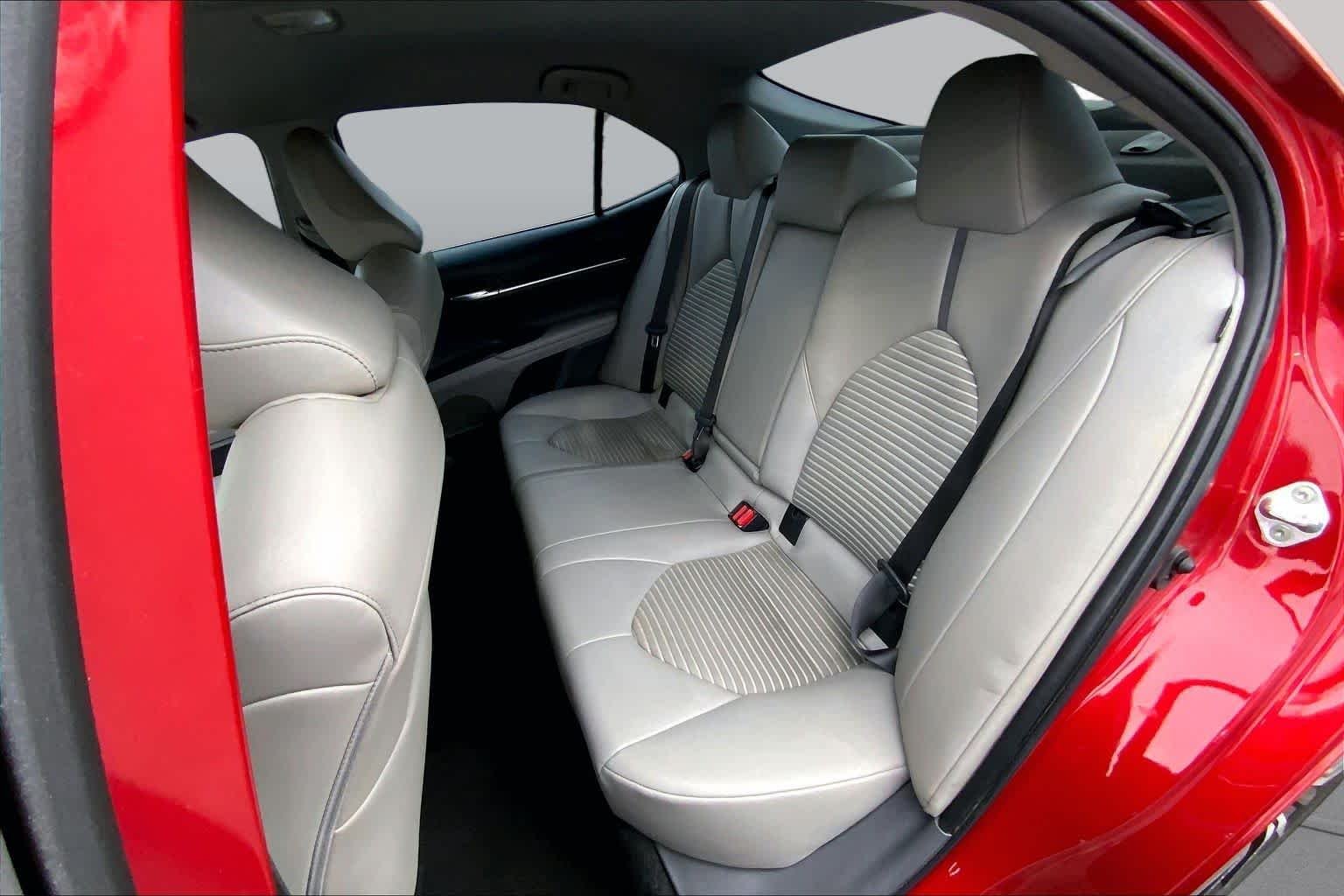 Used 2022 Supersonic Red Toyota SE image 17