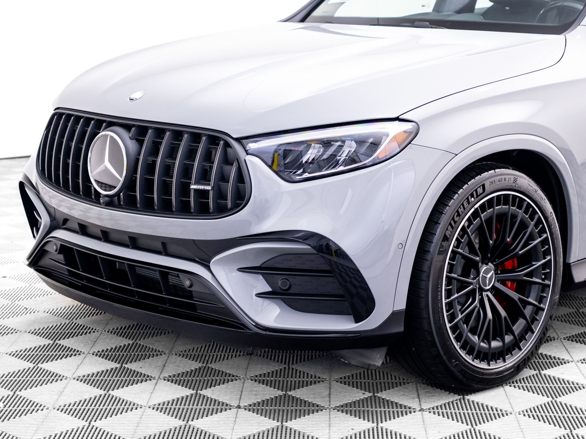 New 2026 MANUFAKTUR Alpine Grey Mercedes-Benz GLC 43 AMG® image 37