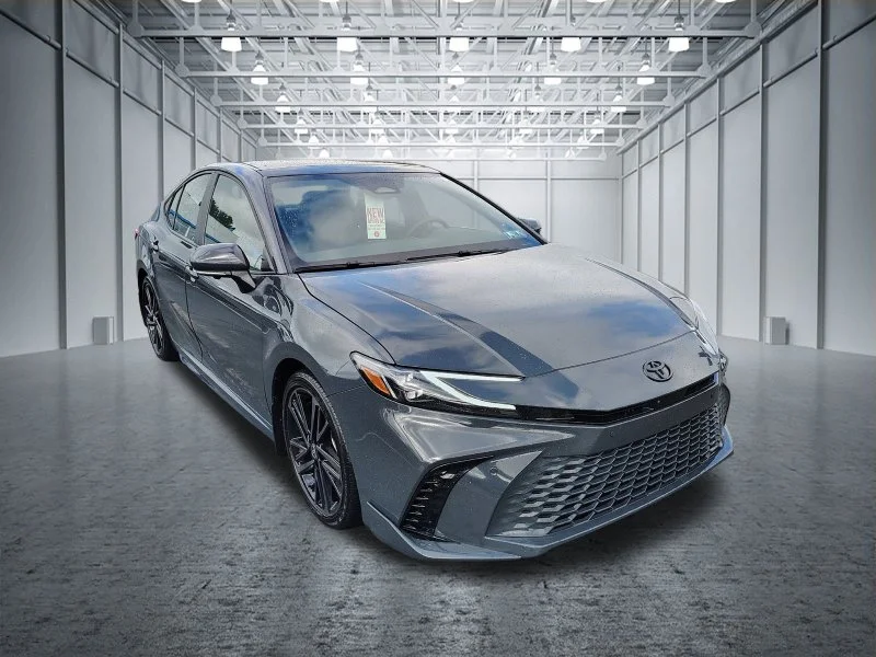Used 2025  Toyota XSE image 3