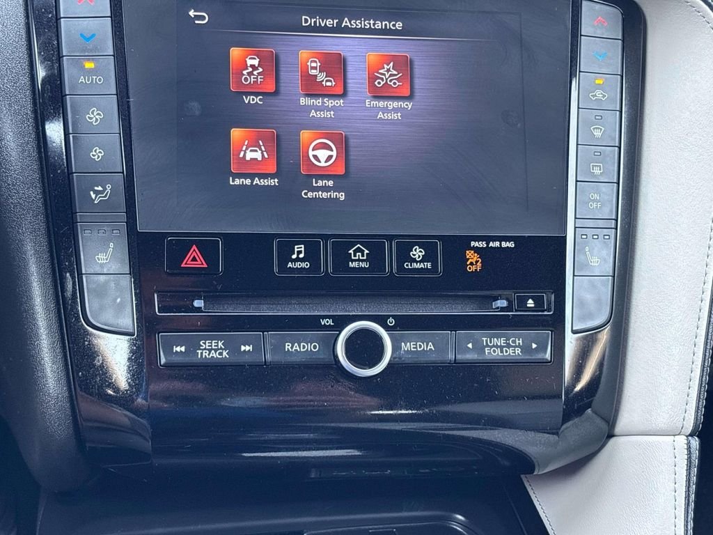 Certified Used 2025 Blue INFINITI LUXE image 24