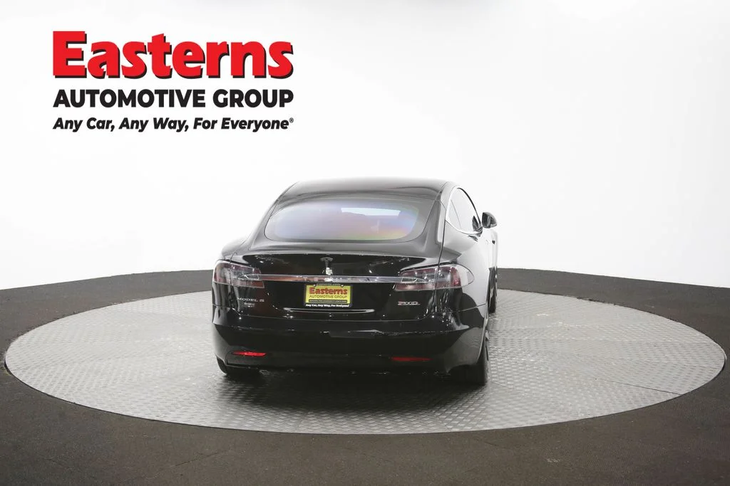 Used 2018 Black Tesla 75D image 37