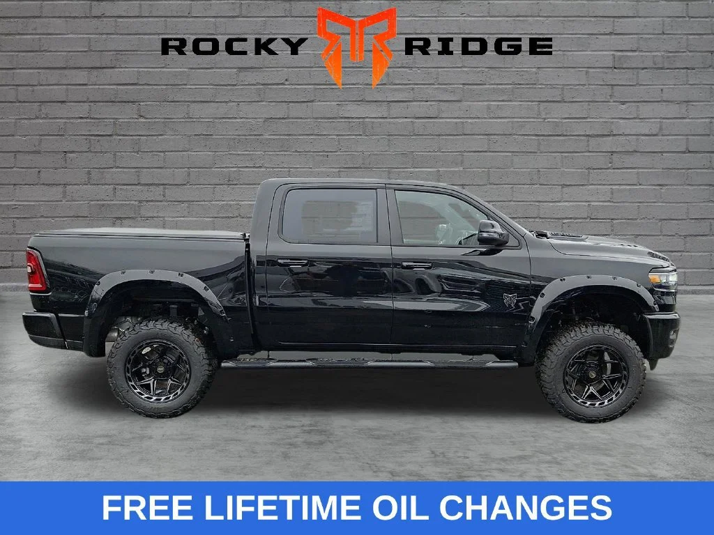 New 2026 Diamond Black Crystal Pearl-Coat Exterior Paint RAM Big Horn image 9