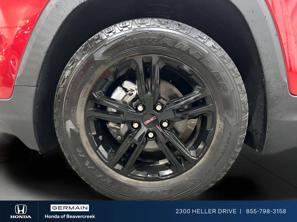 Used 2023 Volcanic Red Tintcoat GMC AT4 image 28