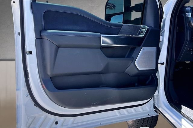 2025 Ford F-250 Super Duty Platinum - Photo 16