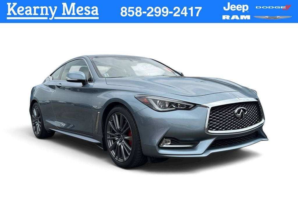 Used 2017 Blue INFINITI Red Sport 400 image 1