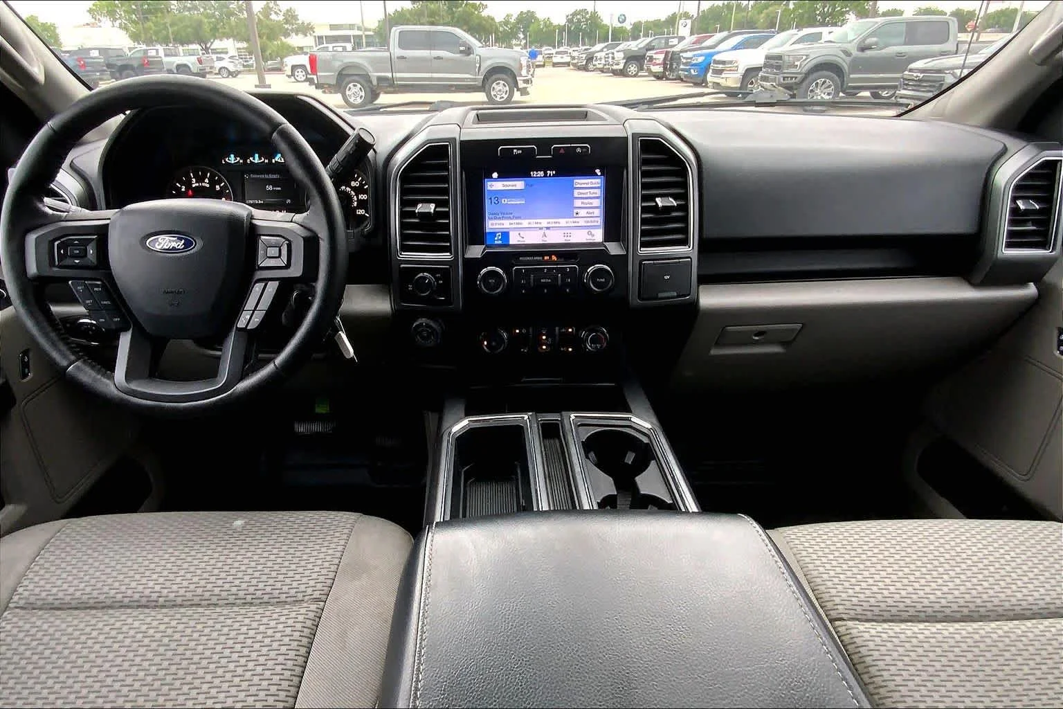 Used 2019 Ingot Silver/Magnetic Ford XLT image 15