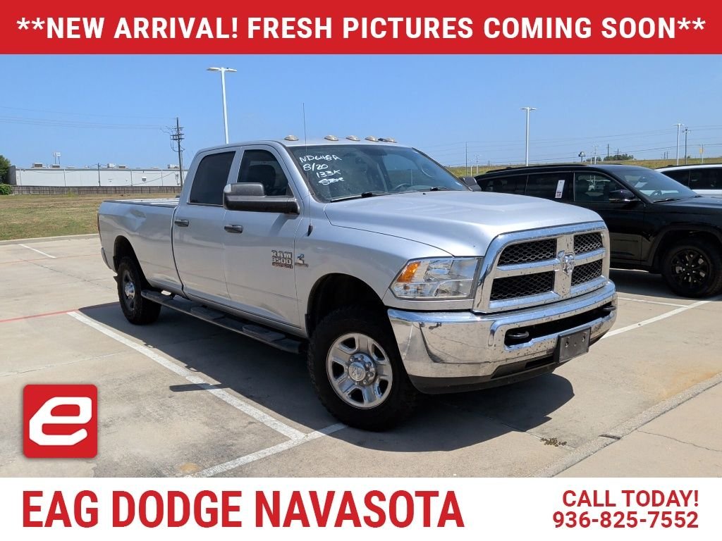 Used 2018 Silver Ram Tradesman image 1