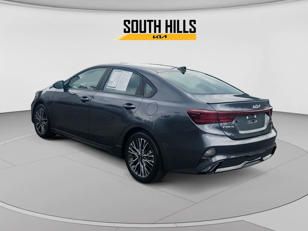 Used 2023 Gray Kia GT-Line image 3