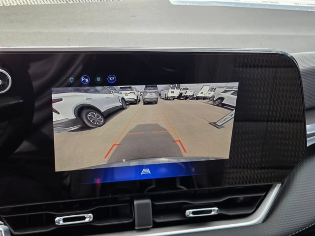 2027 Chevrolet Equinox LT - Photo 12