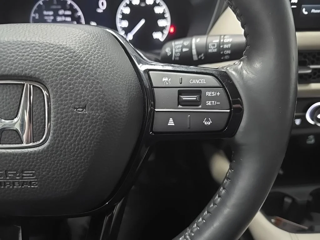 Used 2023 Gray Honda EX-L image 21