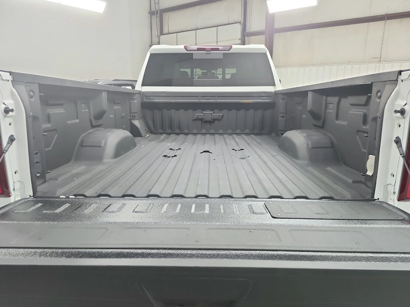 Used 2023 White Chevrolet LTZ image 46