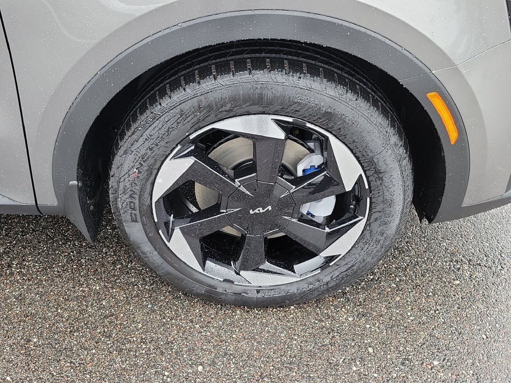 New 2026 Volcanic Sand Kia EX image 40