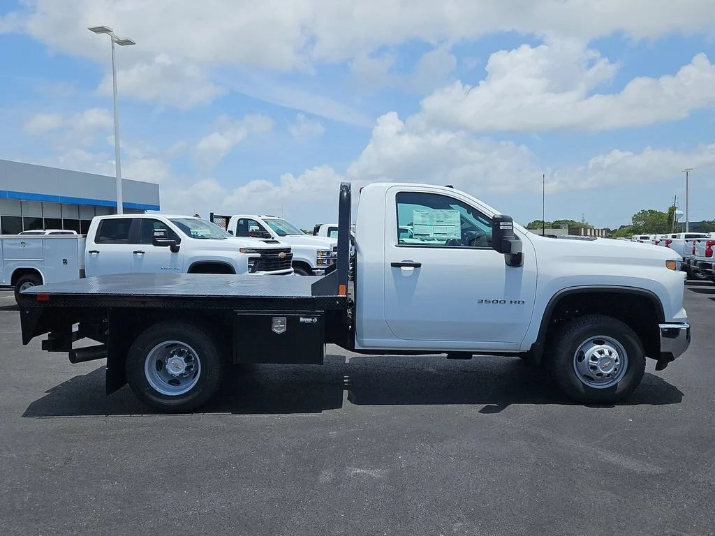 New 2025 Summit White Chevrolet Work Truck image 8