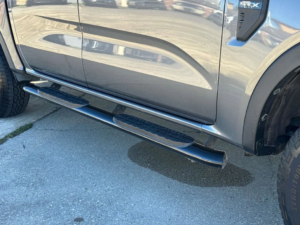 Used 2024 Gray Ford XL image 3