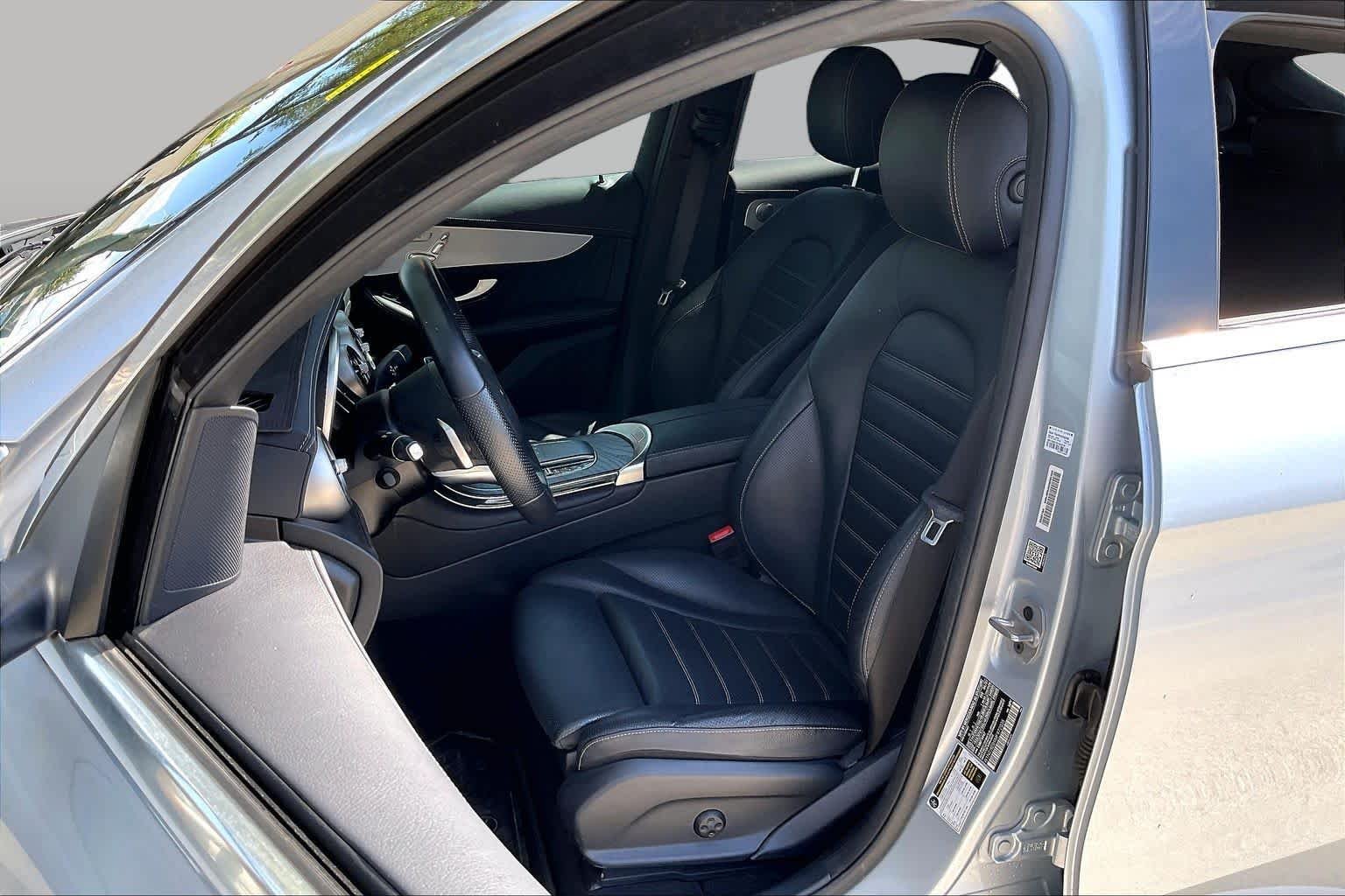 Used 2021 Cirrus Silver Metallic Mercedes-Benz GLC 300 image 9