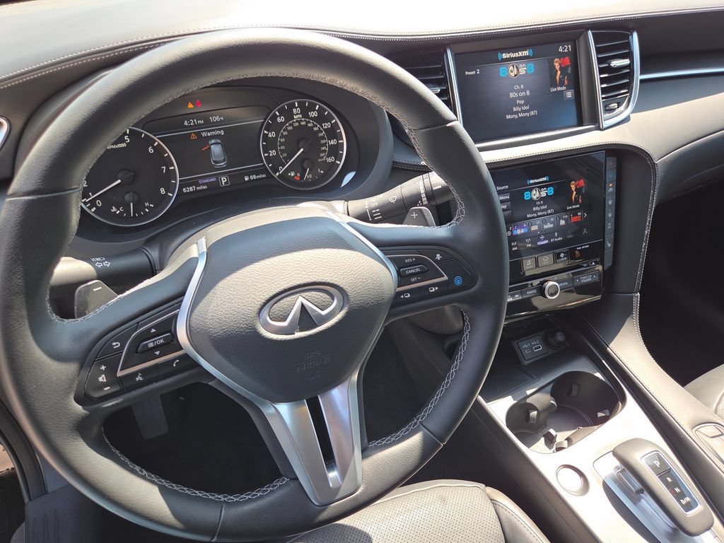 Used 2025 Black Obsidian INFINITI LUXE image 39