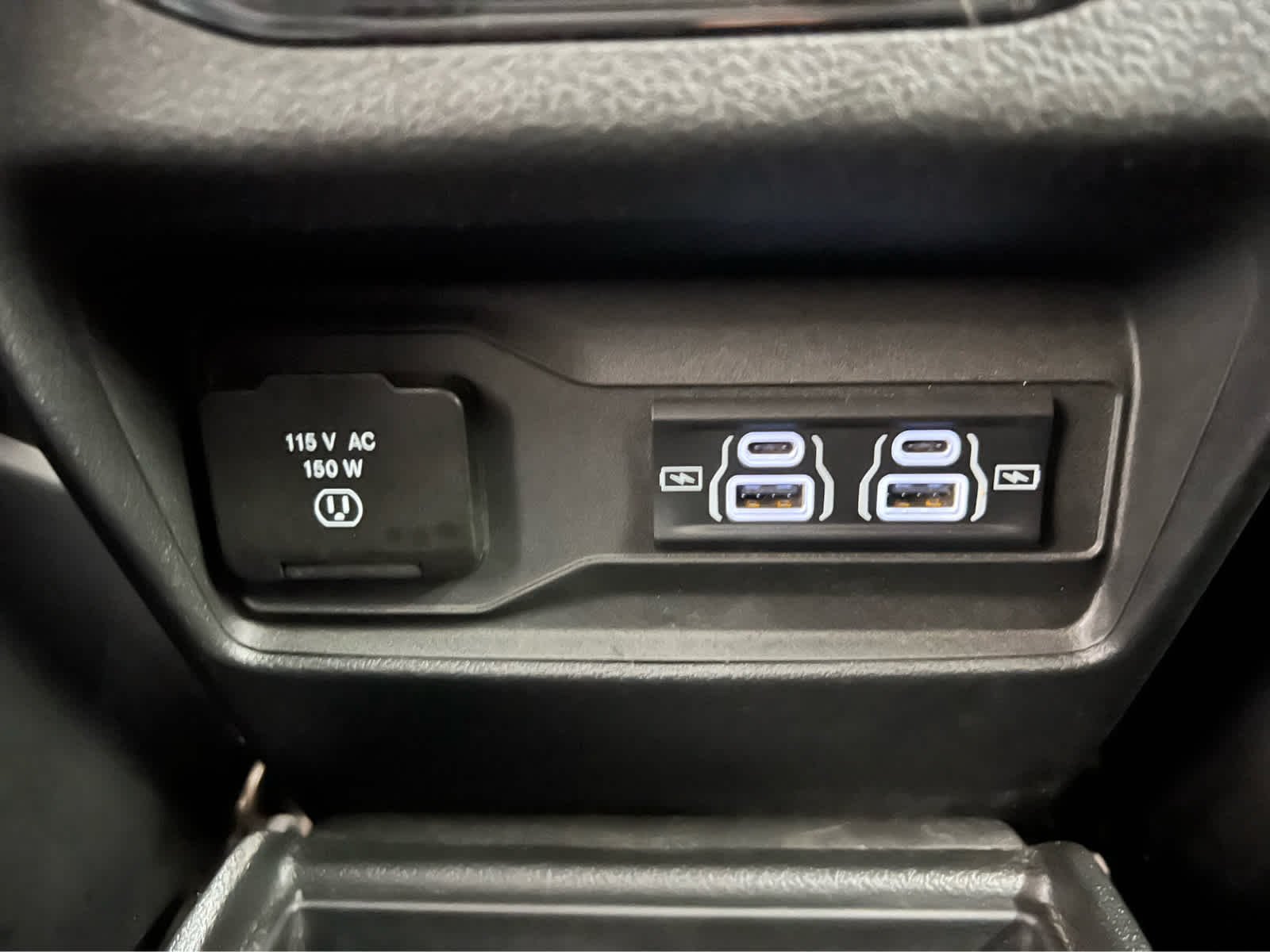 Used 2023 Bright White Clearcoat Jeep Laredo image 28