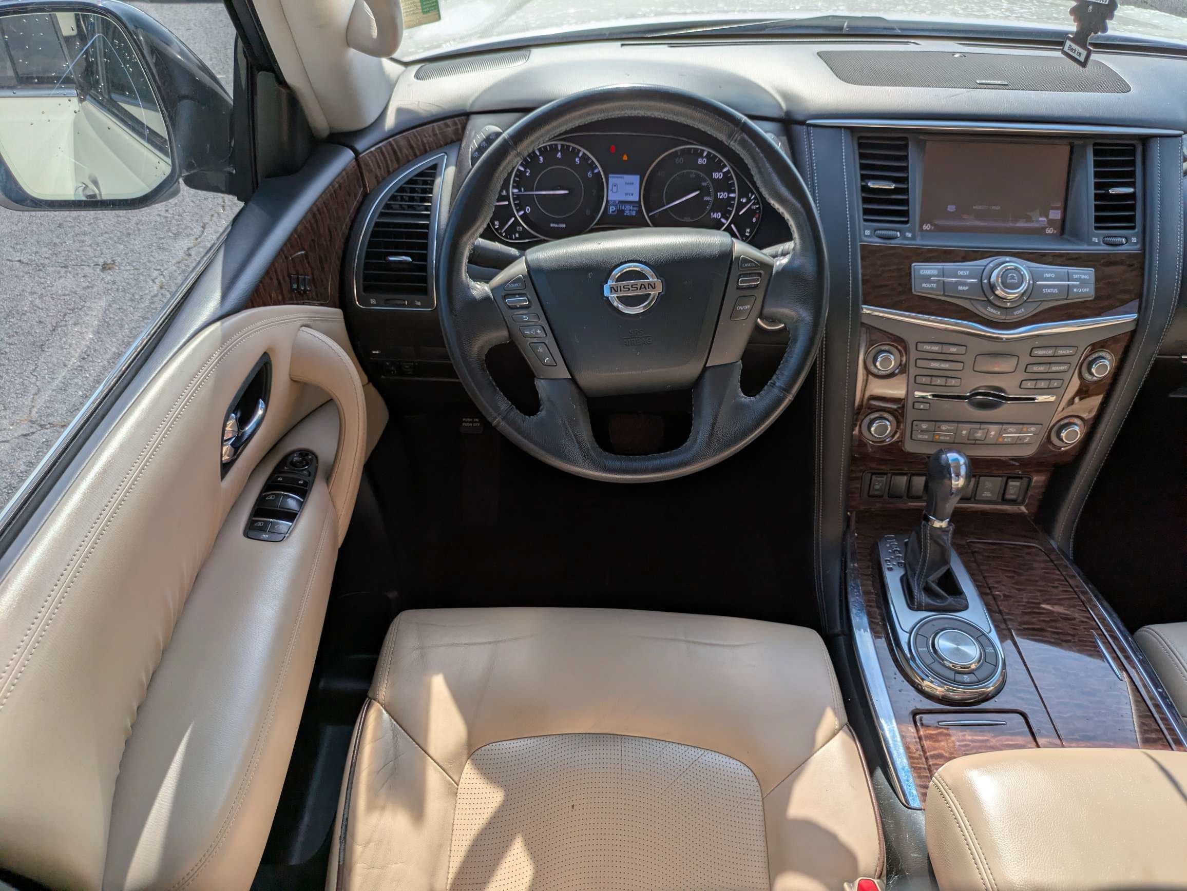 Used 2017 White Nissan SL image 14