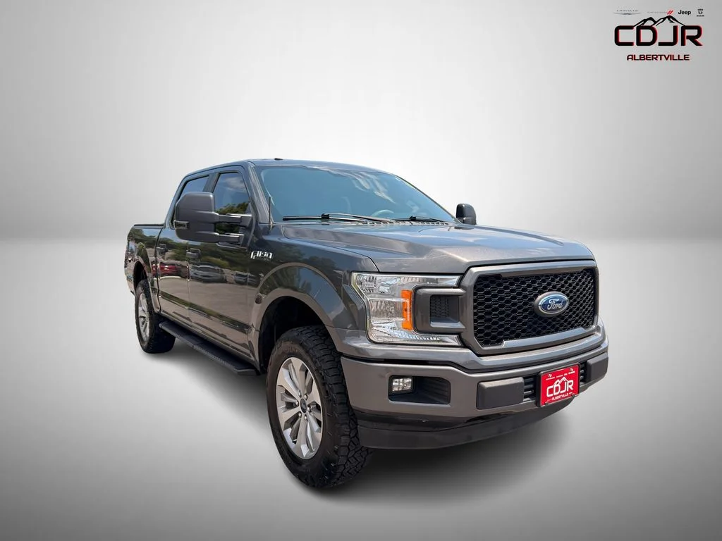 Used 2018 Gray Ford XL image 1