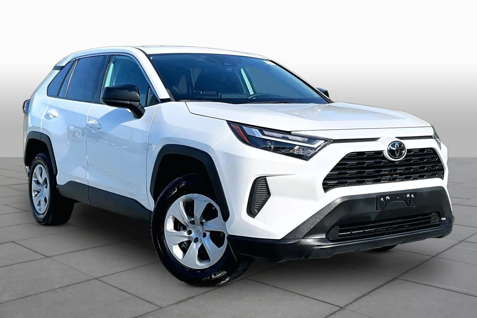 Certified Used 2023 Ice Cap Toyota LE image 3