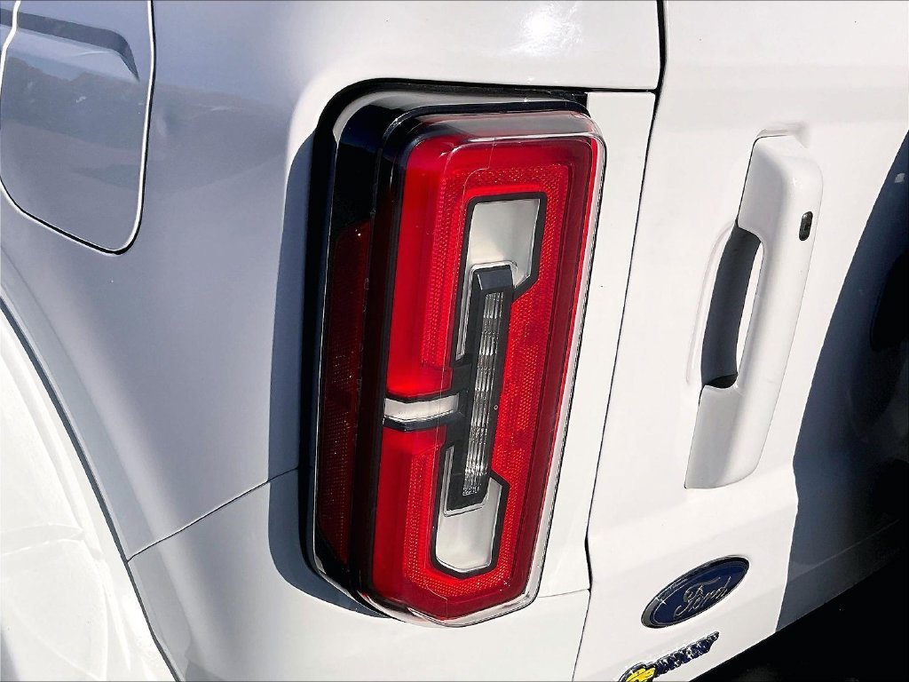 Used 2024 Oxford White Ford Outer Banks image 30