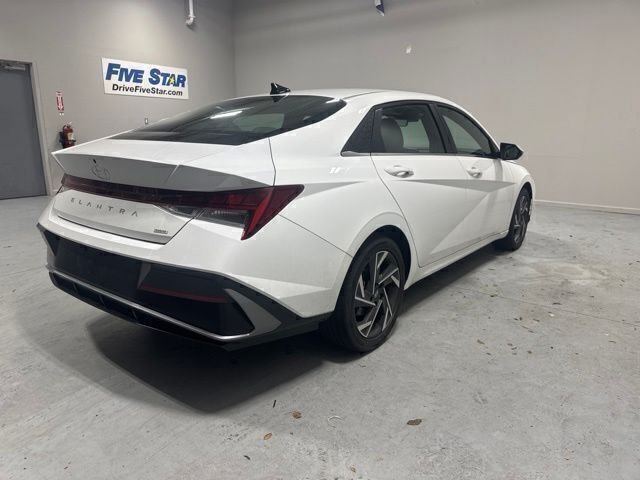 Certified Used 2025 White Hyundai Limited image 5