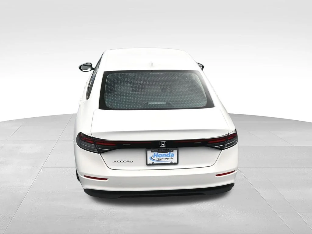 New 2026 Platinum White Pearl Honda LX image 29