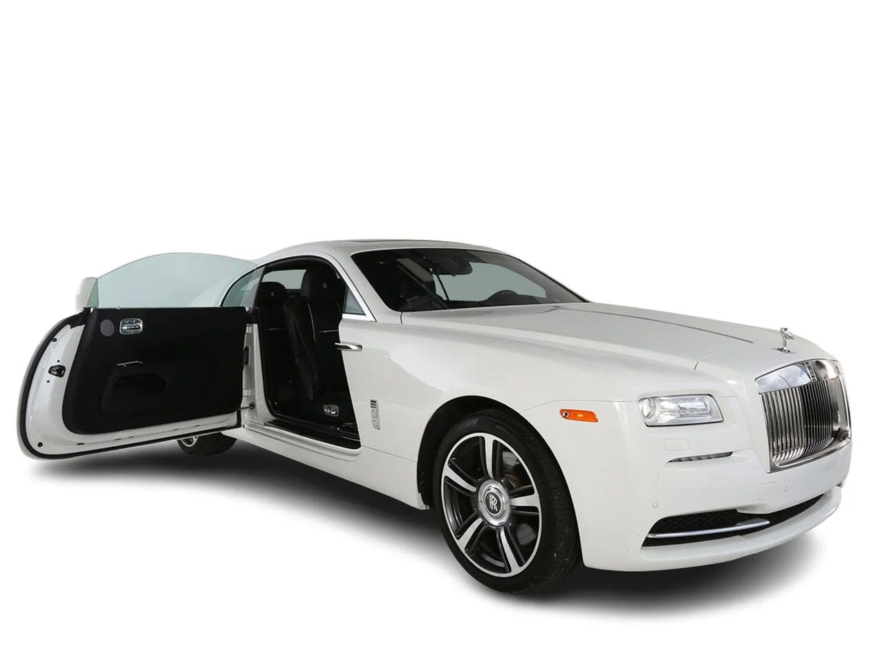 Used 2015 White Rolls-Royce Base image 2