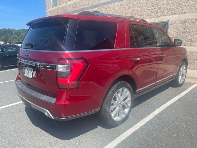 Used 2019 Red Ford Limited image 4