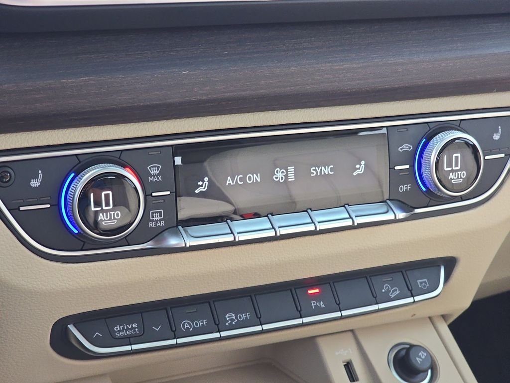 Used 2023 White Audi 40 Premium image 23
