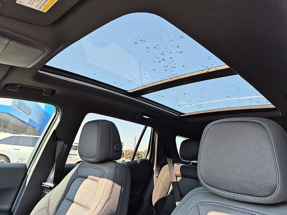 2027 Chevrolet Equinox LT - Photo 27