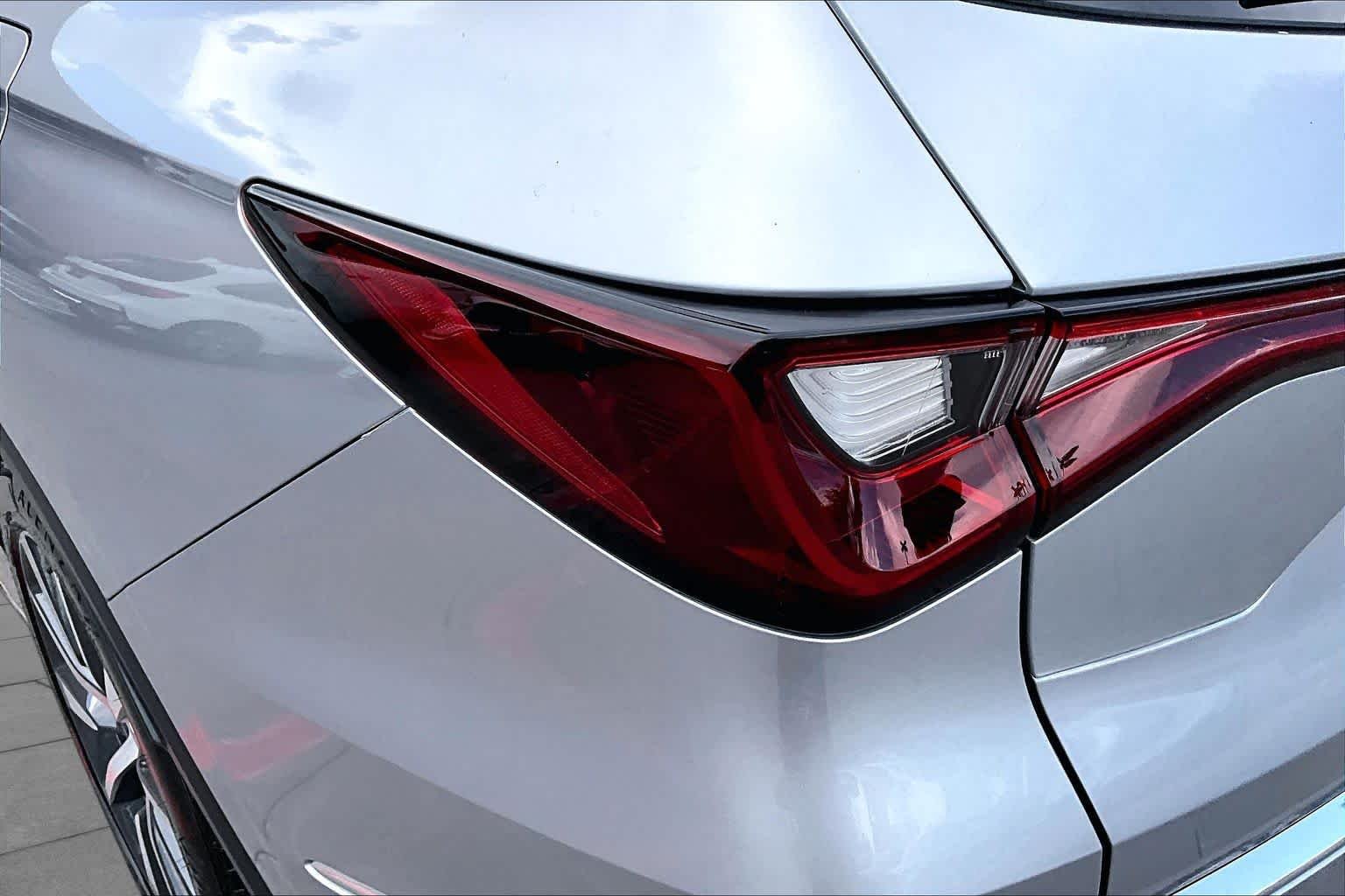 Used 2026 Solar Silver Metallic Acura w/Technology Package image 29