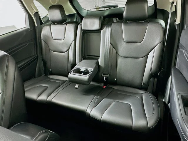 Certified Pre-Owned 2022 Ford Edge Titanium