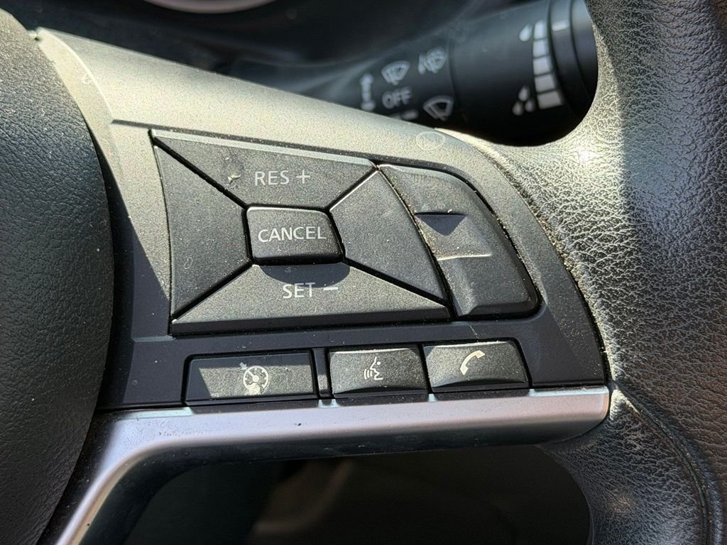 Used 2020 Gray Nissan S image 15