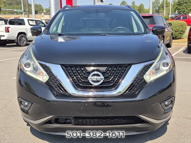 Used 2017 Black Nissan Platinum image 5