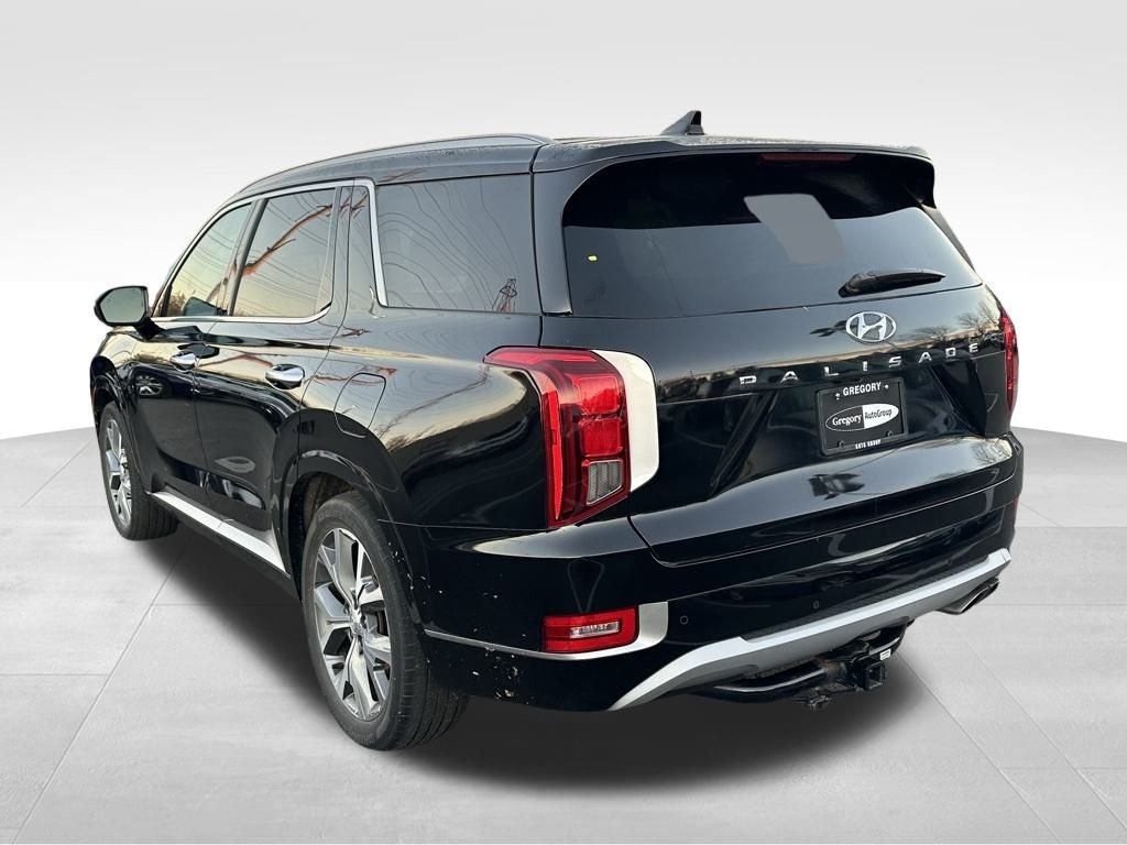 Certified Used 2022 Black Hyundai Limited image 6