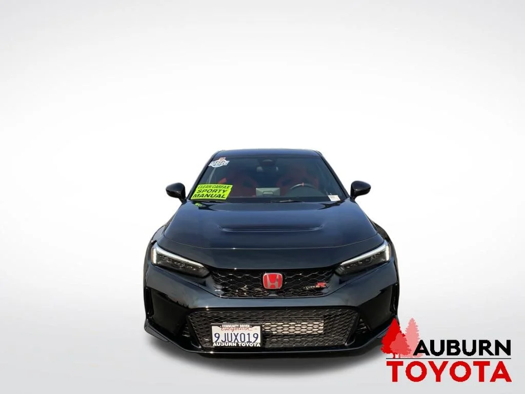 Used 2023  Honda  image 2