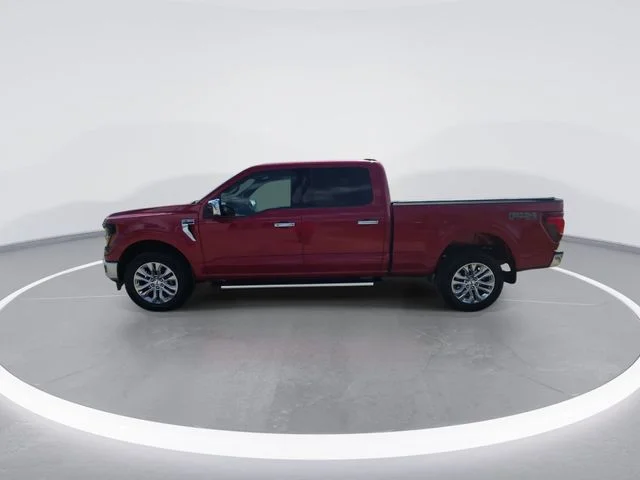 Used 2024 Red Ford XLT image 5