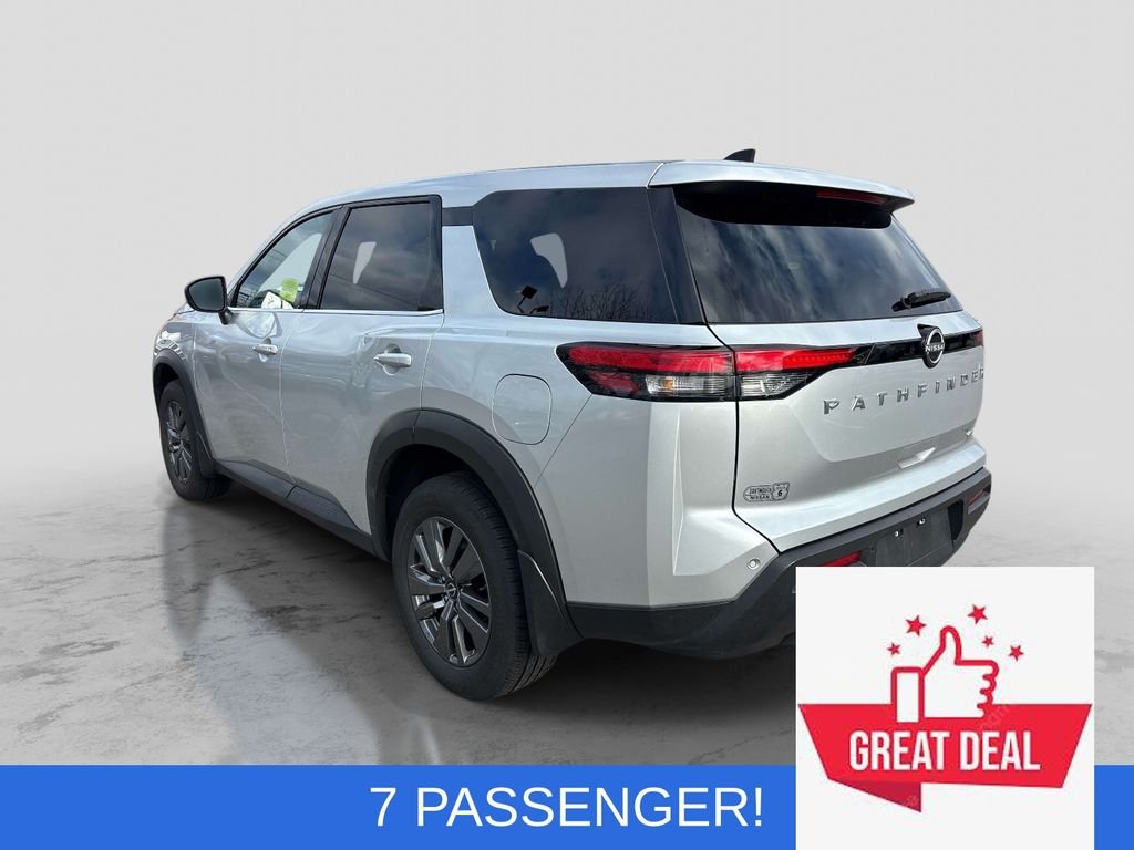 Used 2024 Silver Nissan S image 3