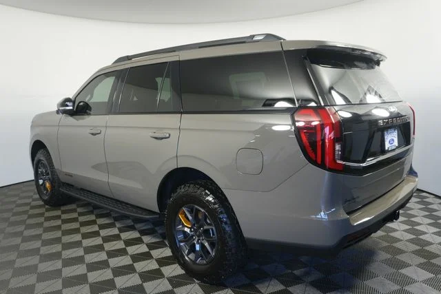 New 2027 Marsh Gray Ford Tremor® image 5