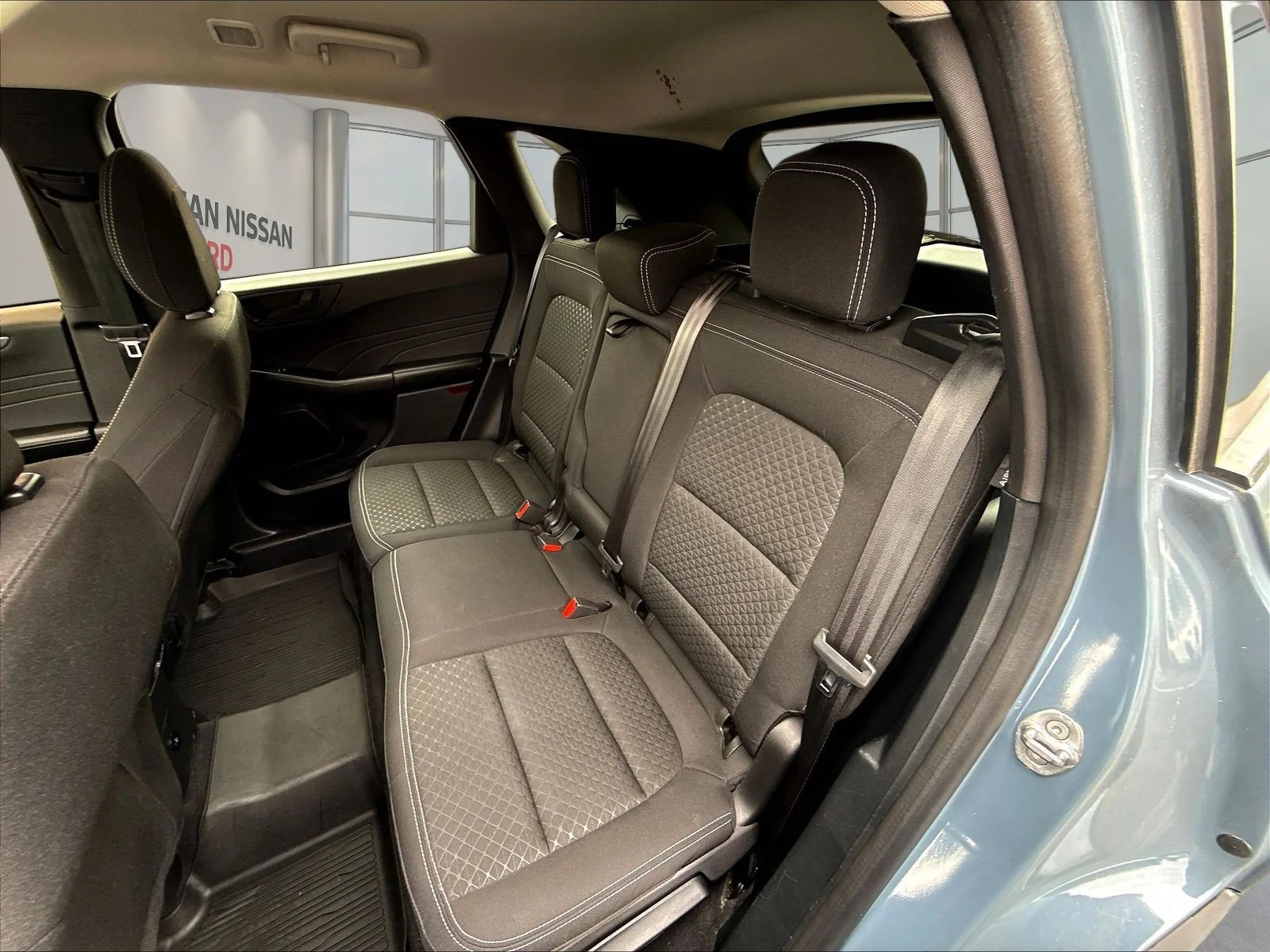 Used 2023 Vapor Blue Ford Active image 24